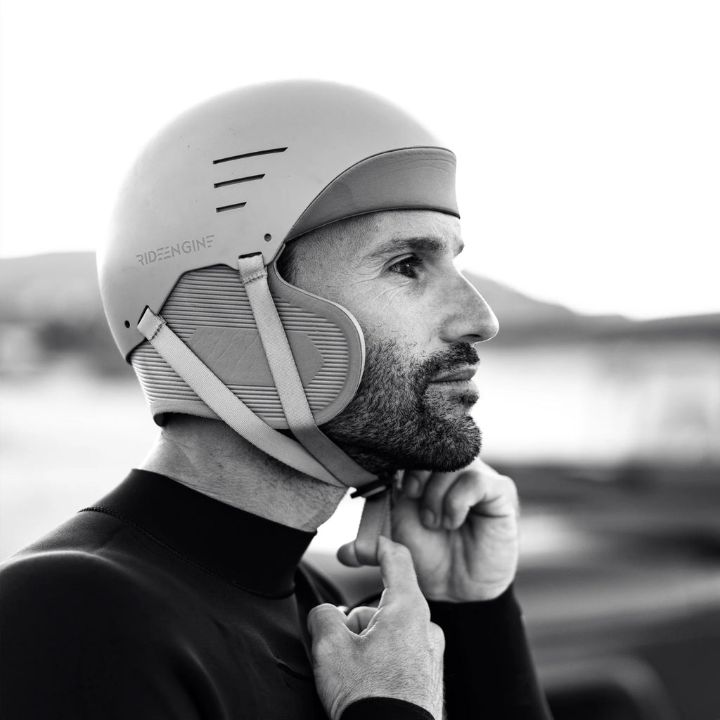 Ride Engine Charger Water Helmet